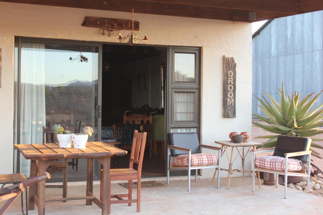 Pureplaas Self Catering Volmoed Oudtshoorn Klein Karoo Lägenhet Exteriör bild